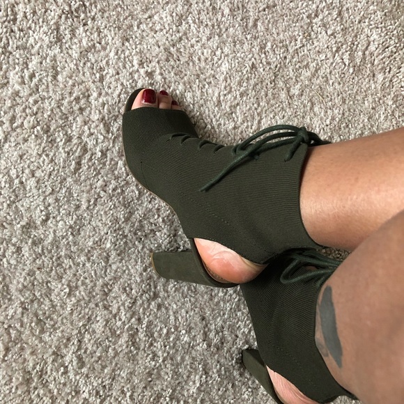 Steve Madden Peep Toe Ankle Boots - Picture 6 of 7